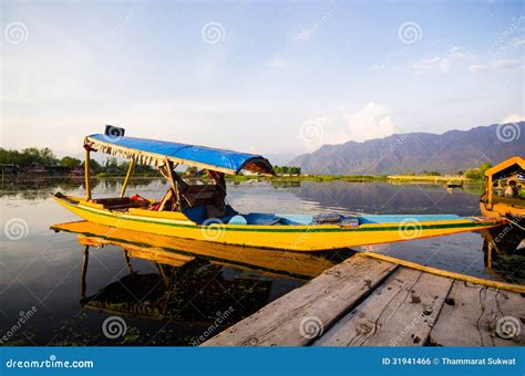 Shikara boat stock photo. Image of ferry, ship, colorful - 31941466