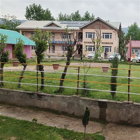 govt girls higher secondary school khrew