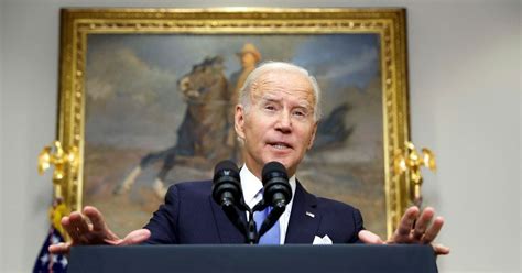 Biden Cites Cuban Missile Crisis In Describing Putin S Nuclear Threat Reuters