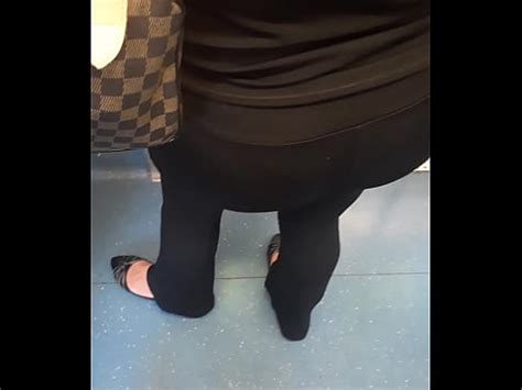 Milf Loira Olho Verde Bunda Gostosa XVIDEOS