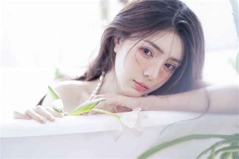 Dàn hot girl Việt có tên độc lạ đình đám một thời ra sao