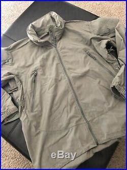 Patagonia Alpha Grey Medium Regular Soft Shell Level 5 Combat Jacket L5