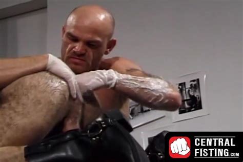 Centralfisting Handsome Hairy Homo Eagerly Rides A Fat Lubed Up Dildo Sleazyneasy