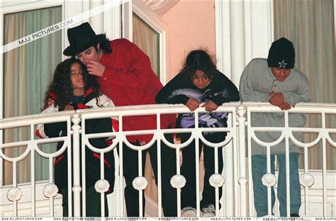 Remember Michael Jackson à Disneyland Paris Du 18 Au 21 Décembre 1995