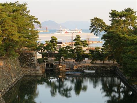 Takamatsu Castle: a seaside guardian – Jigsaw Japan