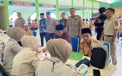 Biro Sdm Polda Kaltara Gelar Penanaman Pohon Baksos Dan Bakti