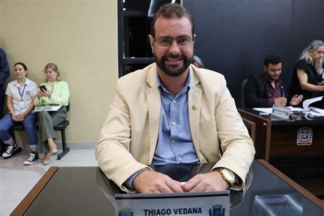 Thiago Vedana solicita sinalização de trânsito na Vila dos Professores