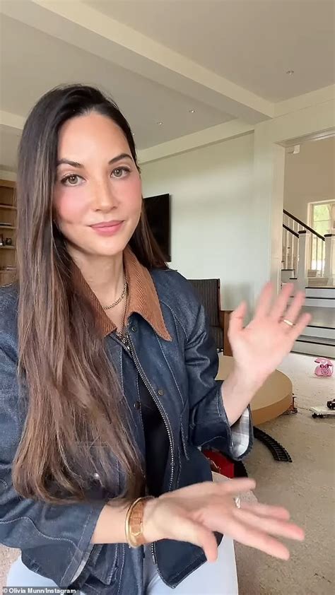 Olivia Munn Compartilha Atualiza Es Sobre Sua Batalha Contra O C Ncer