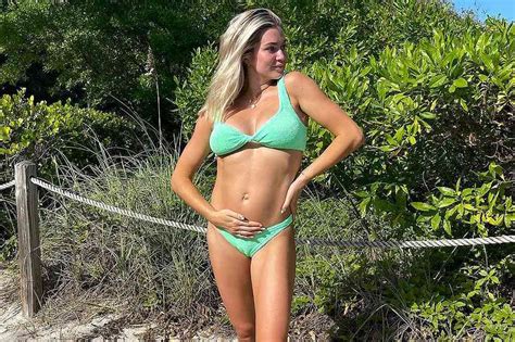 Sexy Lindsay Arnold Bikini Pics