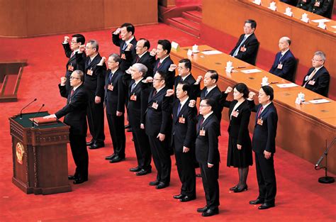 14人當選全國人大常委會副委員長 9人新任5人連任 香港文匯報