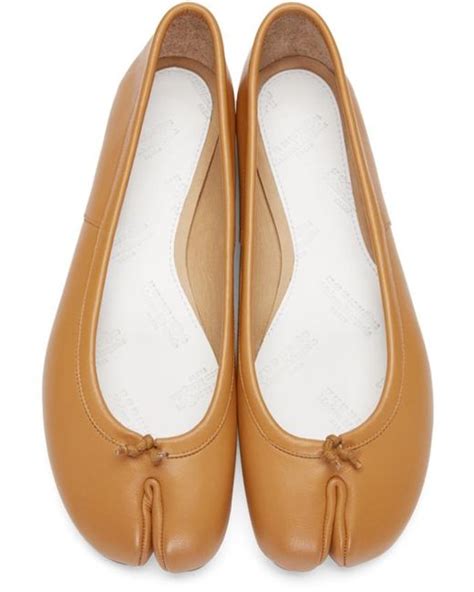 Maison Margiela Tabi Split Toe Leather Ballet Flat In Brown Lyst