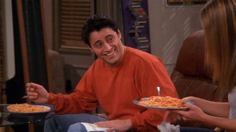 32 Funny Things Joey Has Said About Food On Friends | Cinemablend