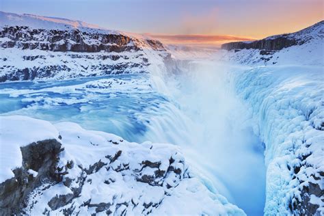 Iceland's Hot Winter Getaway - Vacation Package | Icelandair US