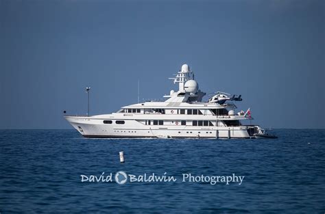 Big white boat Kailua Bay » Beach portraits, family photos and wedding ...