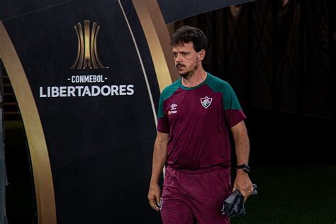 A Torcida Foi O Craque Do Jogo Fala Diniz A Respeito Dos Tricolores