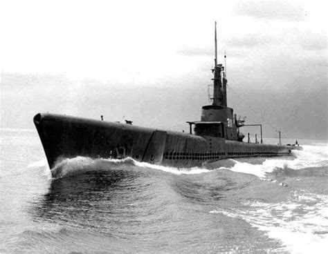 14 best Submarines - US Navy - World War 2 images on Pinterest ...