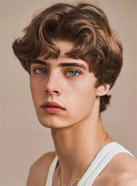 Dark Haired Men Blue Eyed Men Gay Couple Blue Eyes Hot Guys How To Look Better Handsome