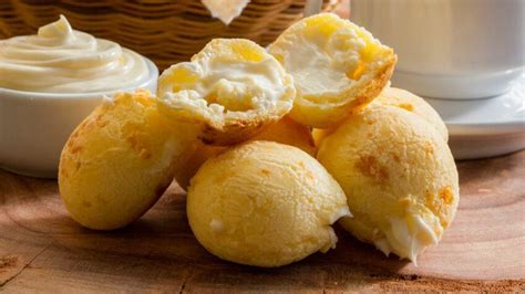 Pão De Queijo Com Catupiry Saborosos