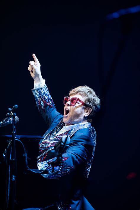 Elton John Plays Final Concert of Farewell Tour: Video + Setlist