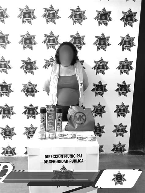 Mujer Fue Detenida Por Robo A Farmacia