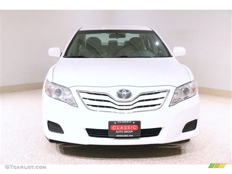 2011 Super White Toyota Camry Le 140364277 Photo 2