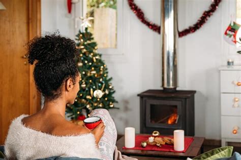 Premium Photo Woman With Hot Drink On Christmas