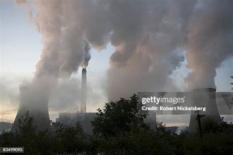 Ohio River Pollution Photos and Premium High Res Pictures - Getty Images