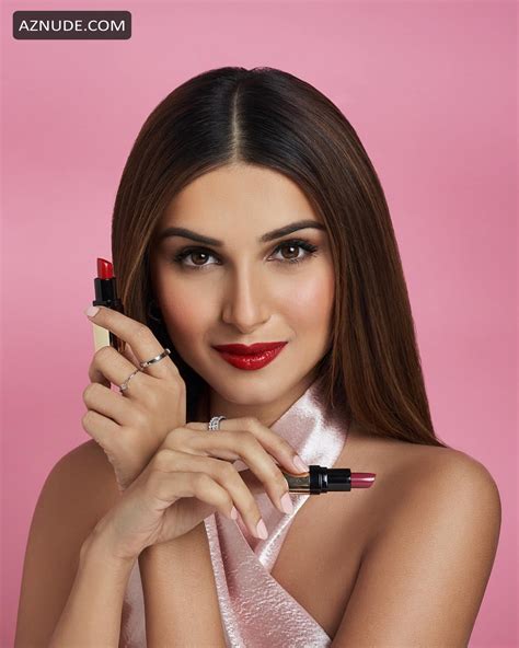 Tara Sutaria Hot Pics Collection July September Aznude