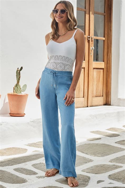 Light Wash Denim Drawstring Wide Leg Trousers With Pocket Detail