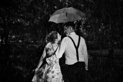 Romantic Rain Wallpaper