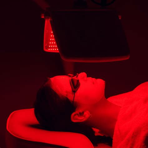 Surprising Red Light Therapy Pros And Cons Airpuria