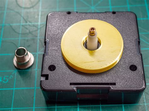 Improved Wandering Hour Clock by David Kingsman | Download free STL