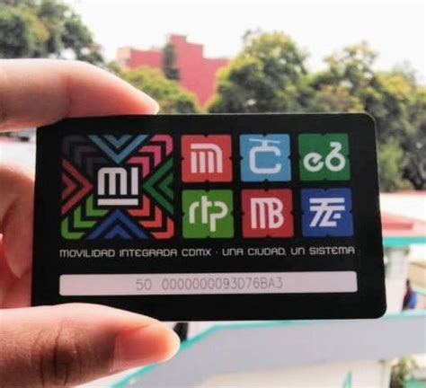 México estrena nueva tarjeta que incluye a todos los transportes de la CDMX