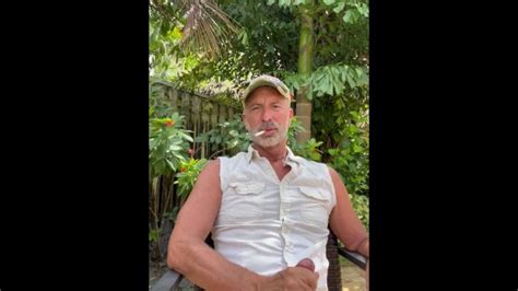 Rousse Fume Et Caresse Pornhub Gay