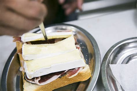 Receta De Bikini Trufado Gastronosfera