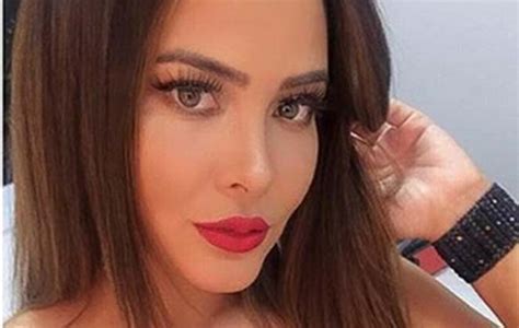 Geisy Arruda Posa De Lingerie E Deixa Bumbum Mostra Ofuxico