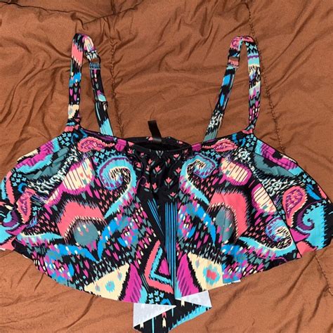 Swim Torrid Wireless V Flounce Bikini Top Poshmark