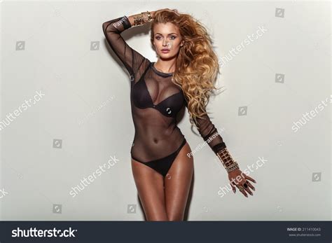 Sexy Elegant Blonde Woman Posing Lingerie Stock Photo Shutterstock