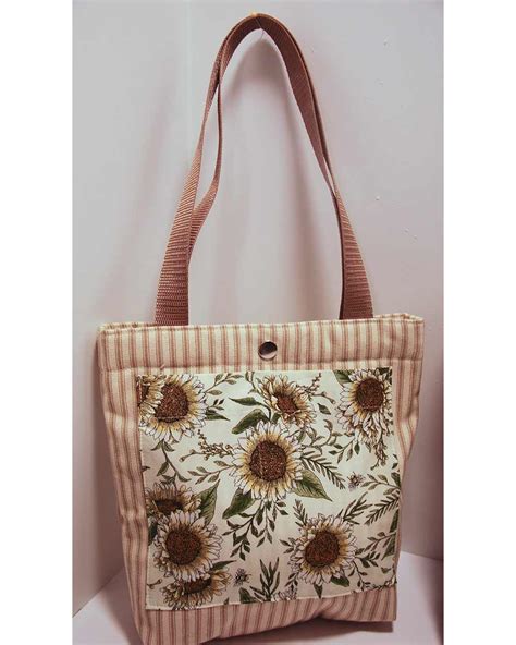 Tote Bag w/pockets (Large) - Sewphisticated Handcrafts