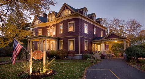 Rockland, Maine Inn | Exceptional Lodging & Unmatched Service