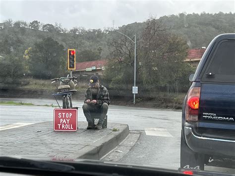 Hustle or Scam? : r/TwoBestFriendsPlay