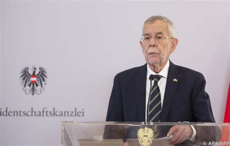 Alexander Van der Bellen wehrt sich gegen Ehrverletzung FPÖ will