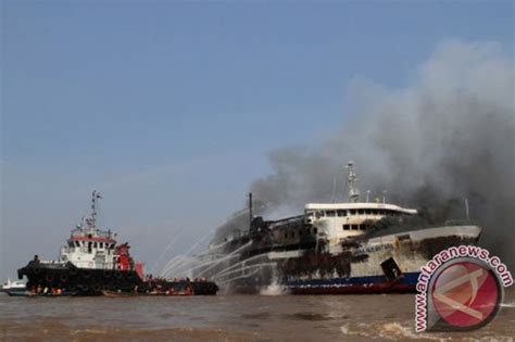 Km Marina Terbakar Dua Tewas Antara News