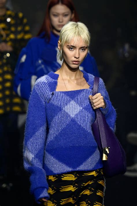 daniel lees burberry debut    expectations vogue business