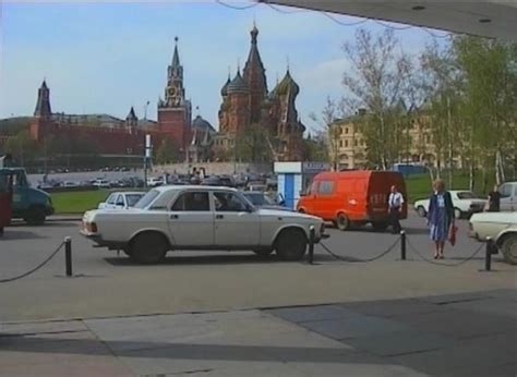 IMCDb Org 1993 GAZ 3102 Volga In Geroy Eyo Romana 2001