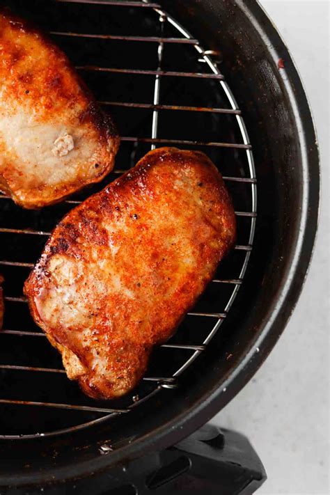 Easy Frozen Pork Chops In The Air Fryer Allianna S Kitchen