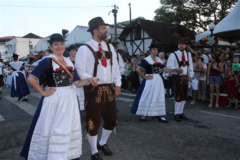 Sommerfest Acontece Em Domingos Martins Shows De Gra A Veja A