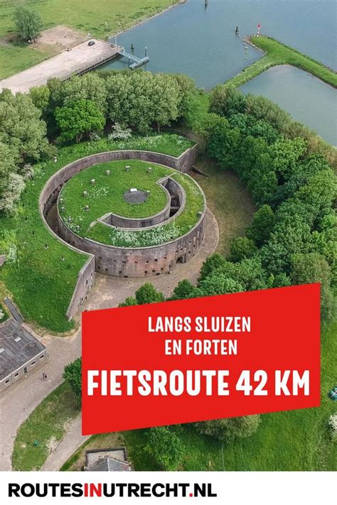 De Fietsroute Langs Sluizen En Forten Geeft Een Mooi Beeld Van Het