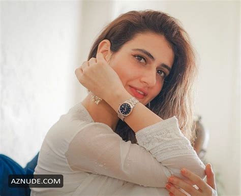 FATIMA SANA SHAIKH Nude AZNude