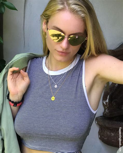 Leven Rambin Nude OnlyFans Leaks Fappening Page FappeningBook